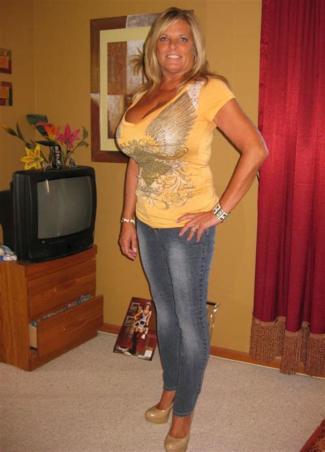 Busty gilf solo Search